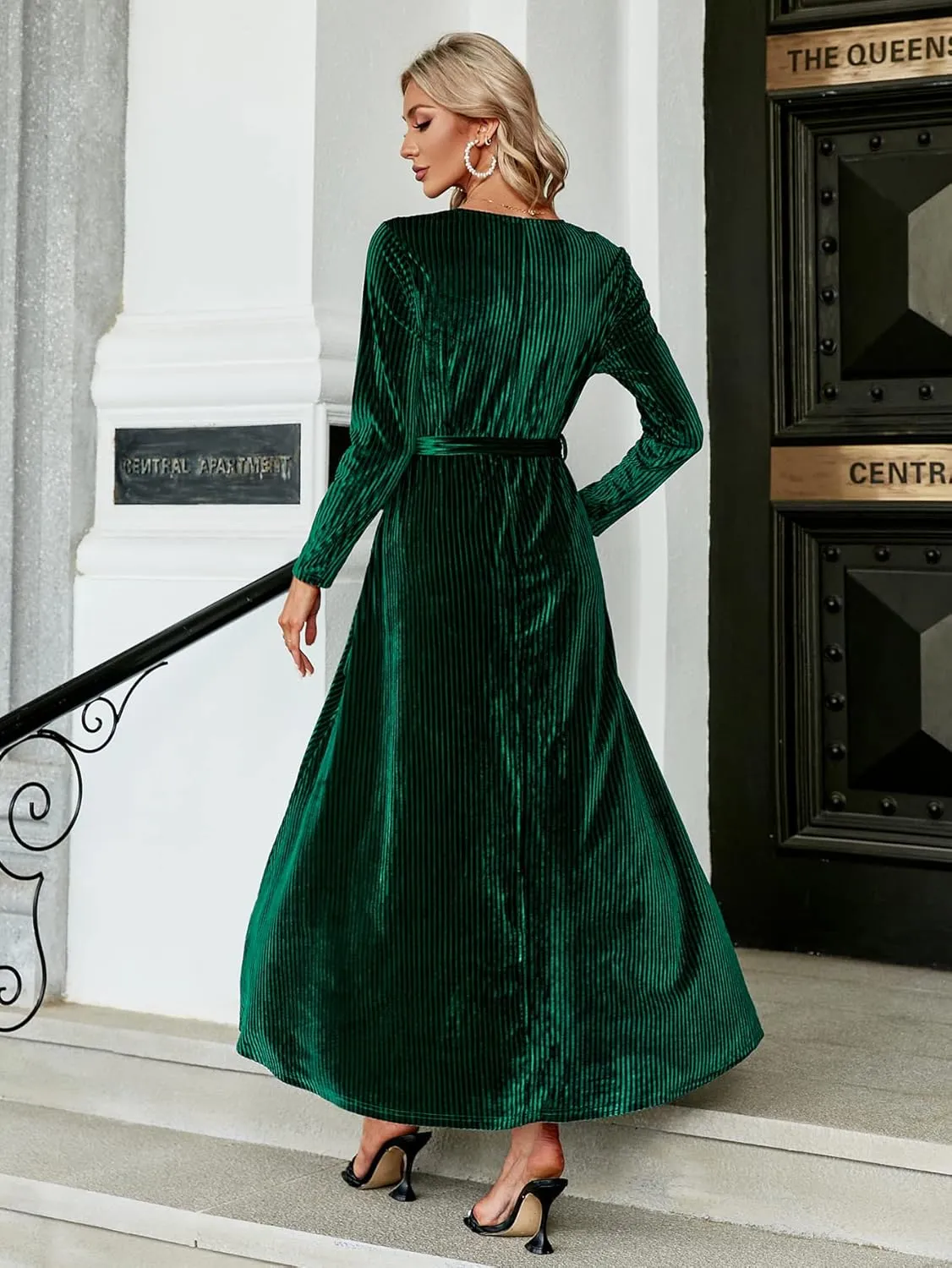 BerryGo Women's Velvet V Neck Wrap Semi Formal Dress Cocktail Party Maxi Dress for Wedding Guest