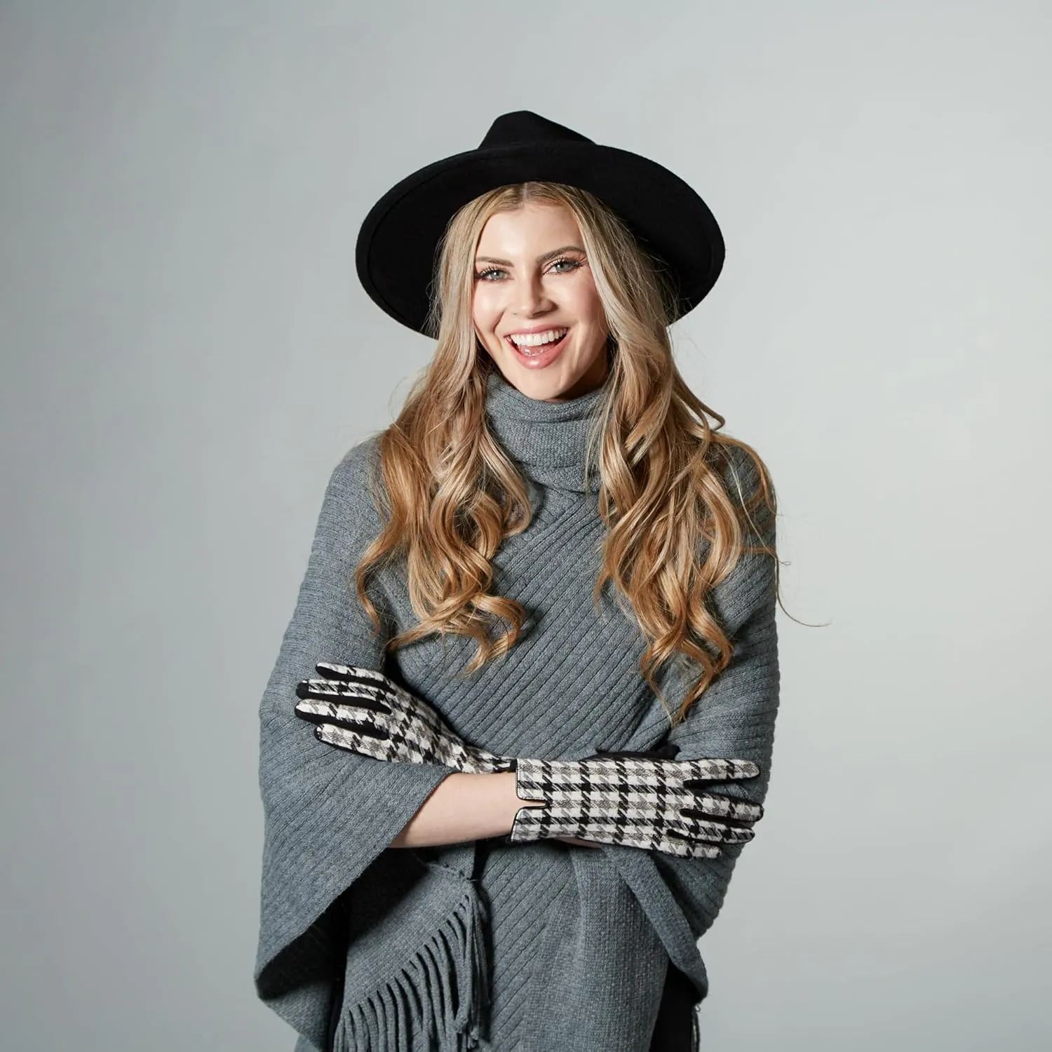 Hadley Wren Women's Knit/Crochet Poncho Collection
