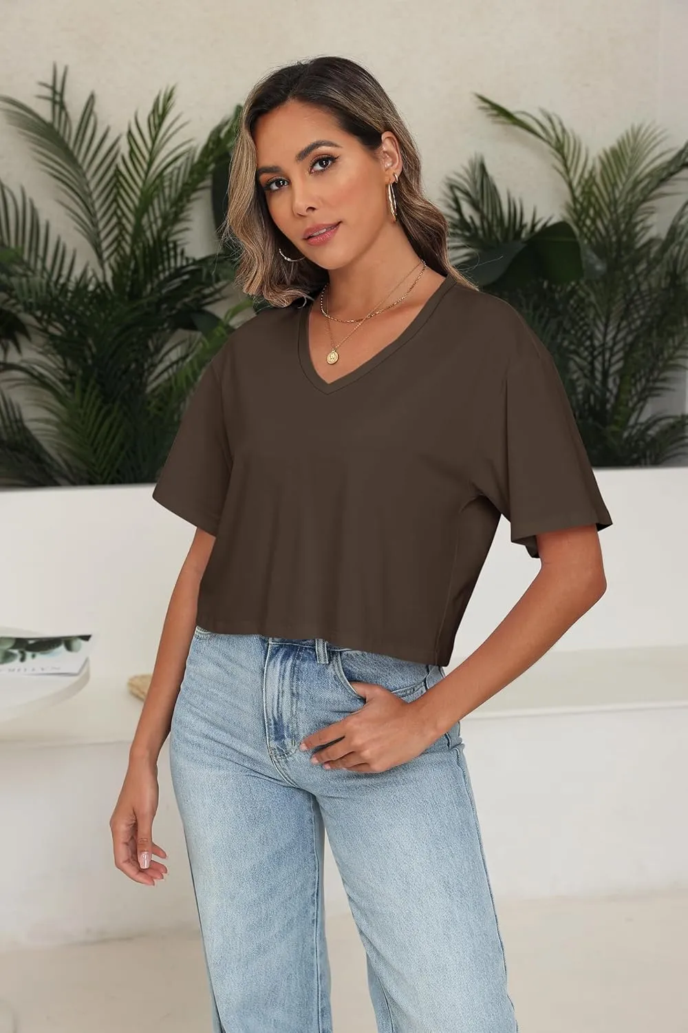 PRIMODA Women's Oversized Crop Tops Boxy V Neck Short Sleeve Cropped T Shirts Loose Summer Workout Crop Tee Tops