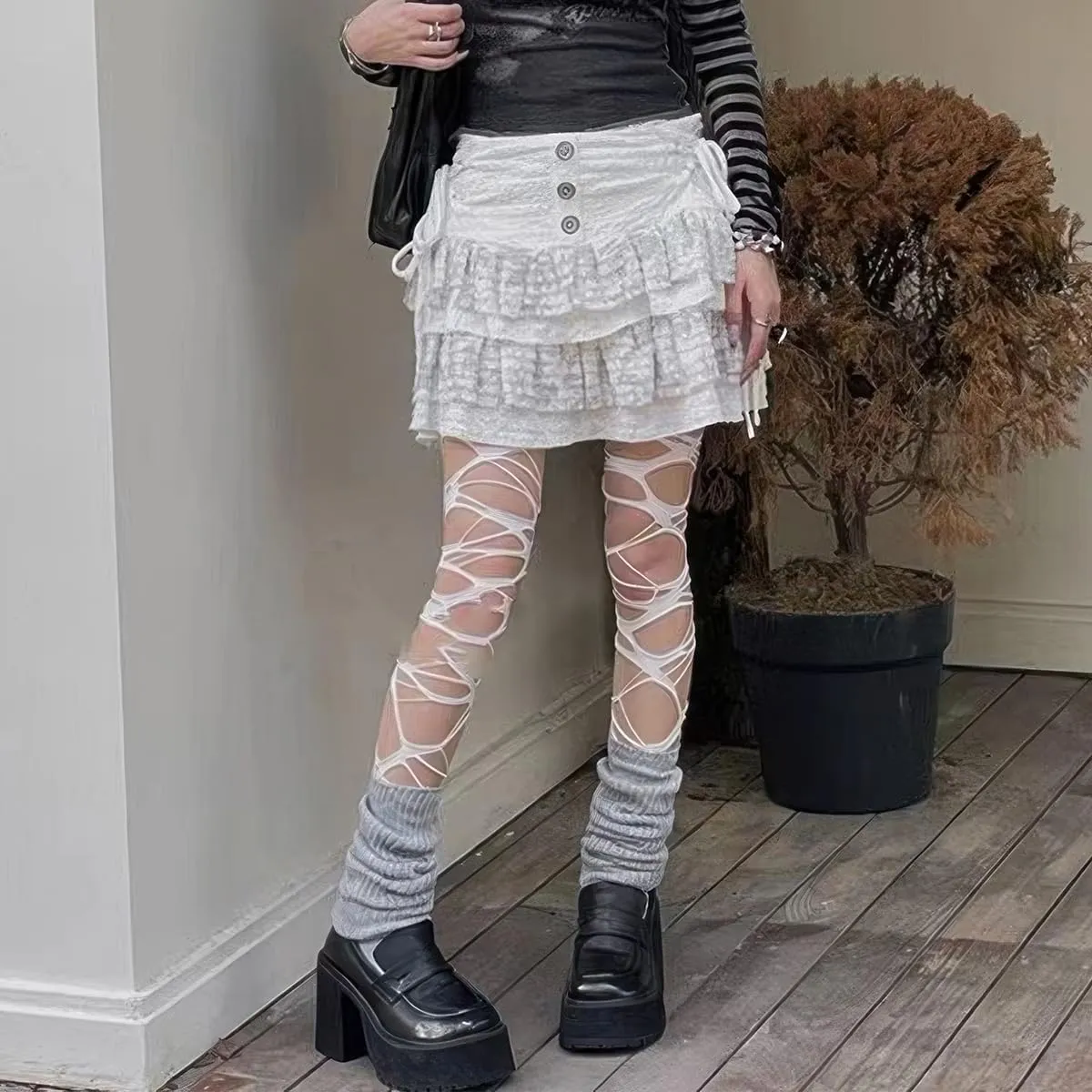 Women's Ripped Tights Gothic Fishnet Stocking Y2k Ragged Pantyhose Halloween Cosplay Party Hosiery Accessories